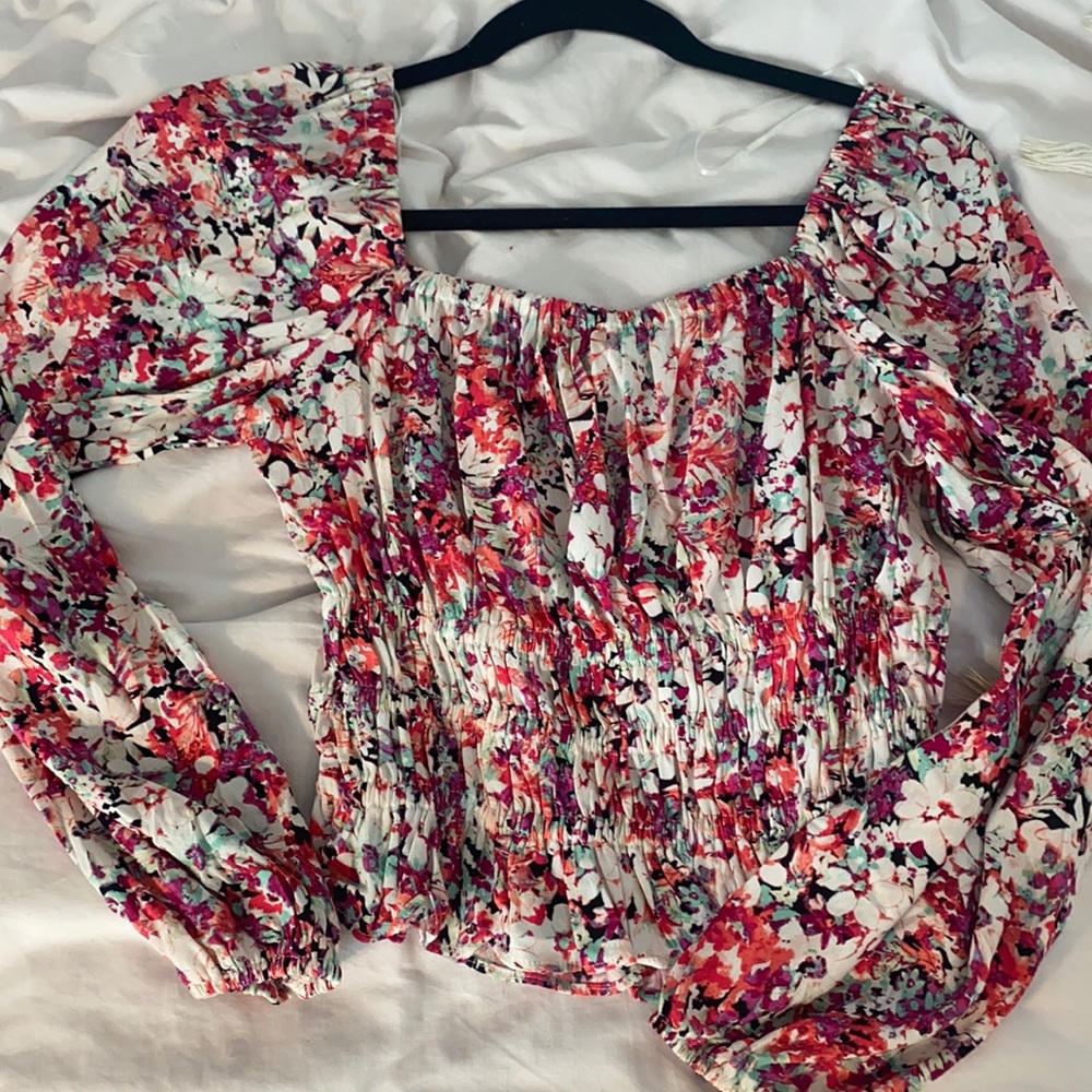 ASTR Blouse ☀️